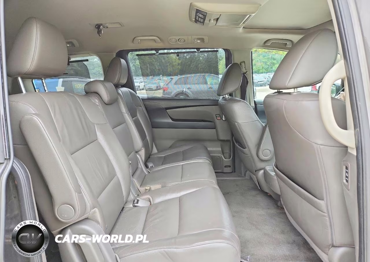 2012 Honda Odyssey Touring VIN:5FNRL5H99CB137877 - 11