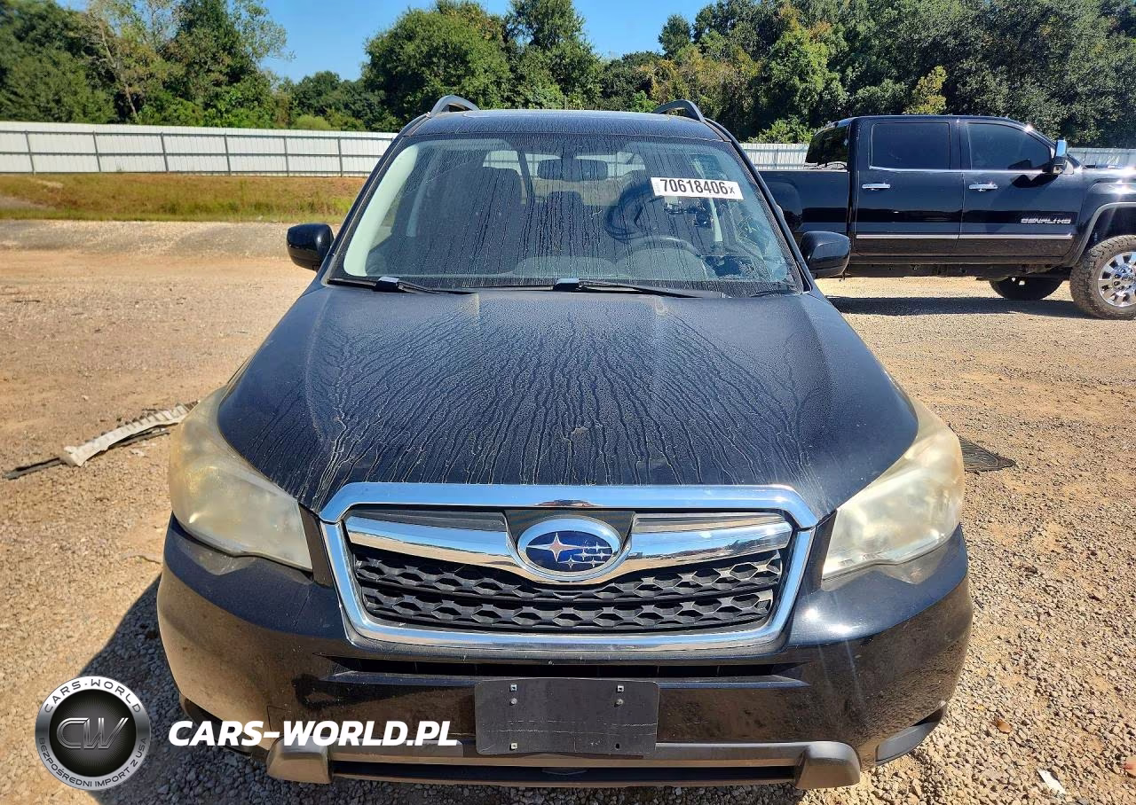 2014 Subaru Forester 2.5I Premium VIN:JF2SJAEC1EH475116 - 5