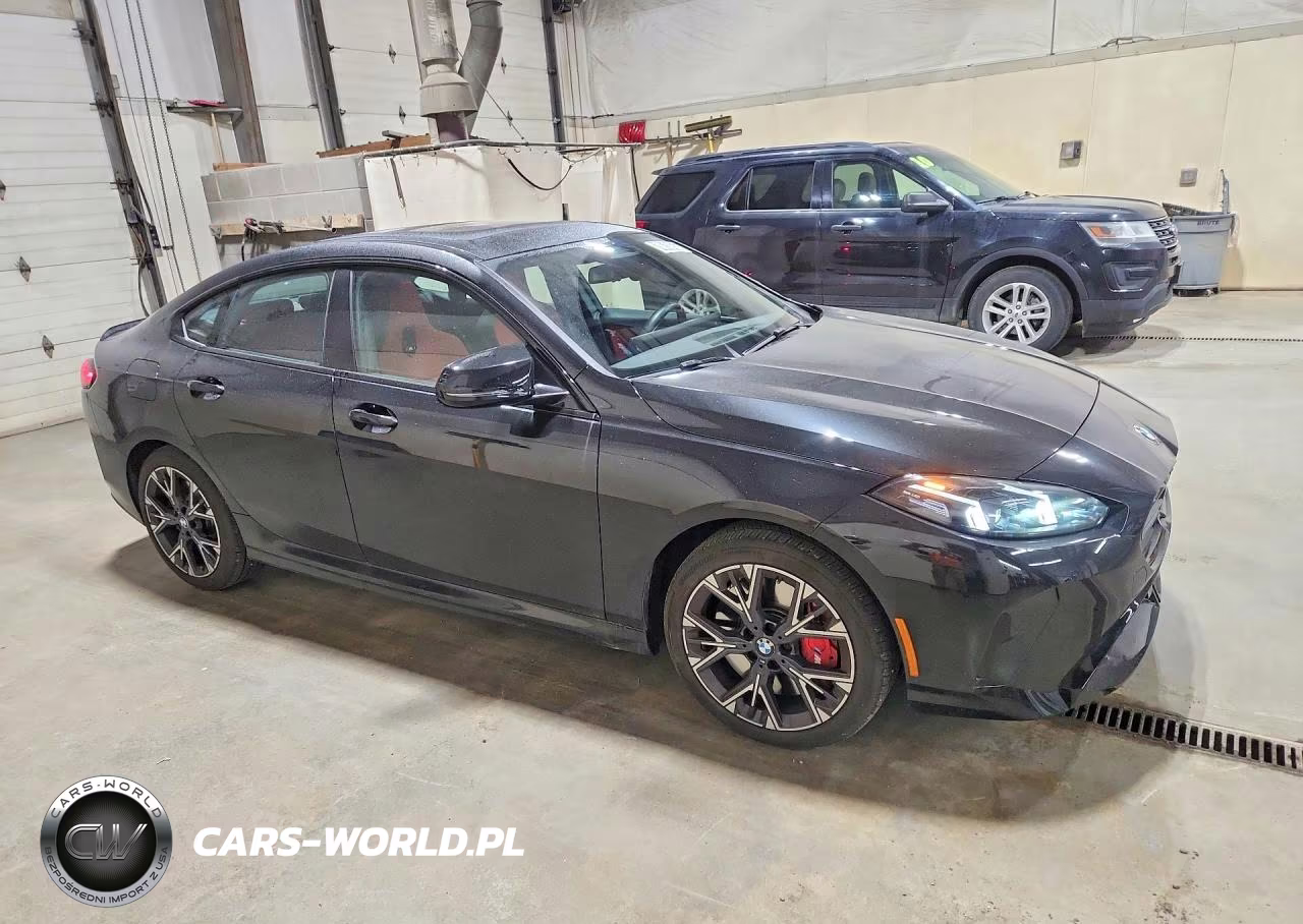 2026 BMW M235Xi VIN:WBA33GG04T7U66347 - 4