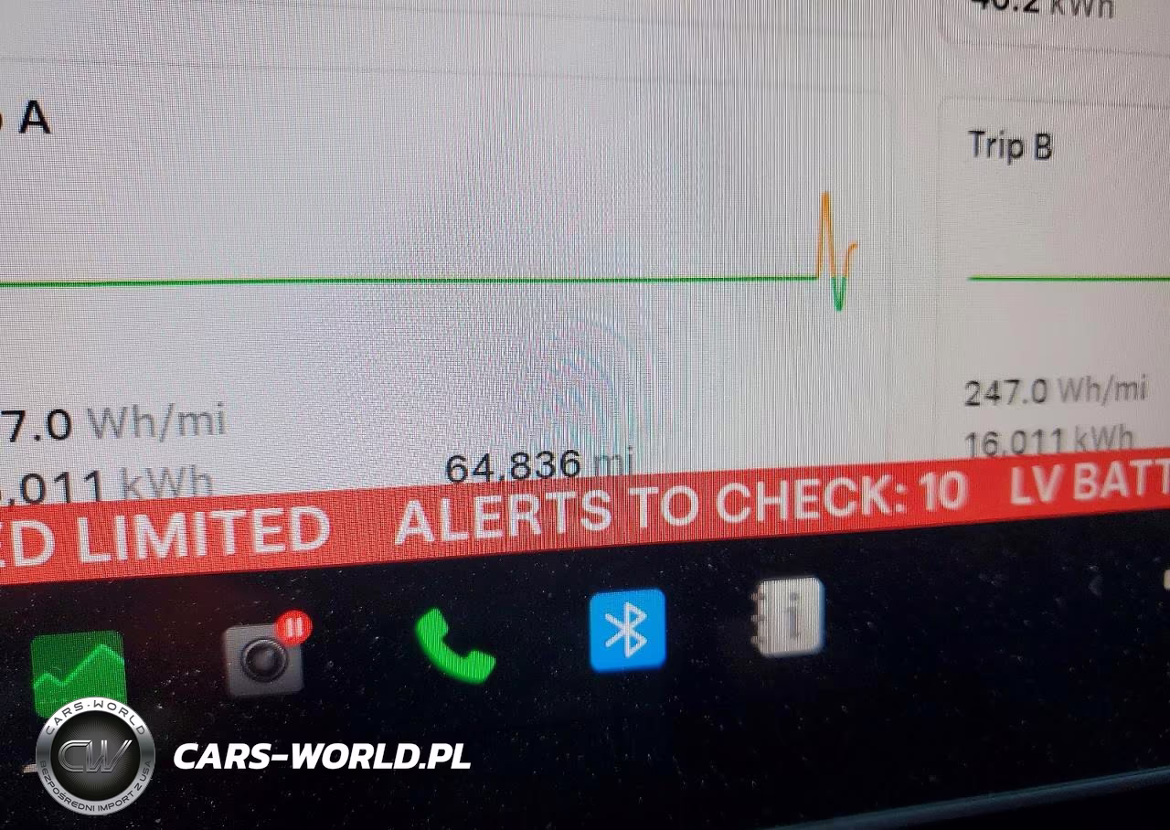 2023 Tesla Model Y VIN:7SAYGAEE4PF850902 - 9