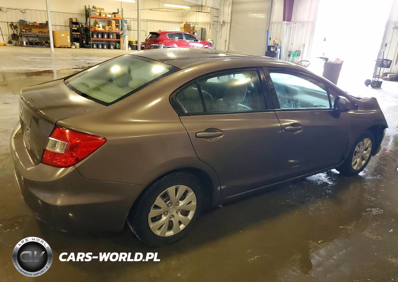 2012 Honda Civic Lx VIN:2HGFB2F58CH578559 - 3