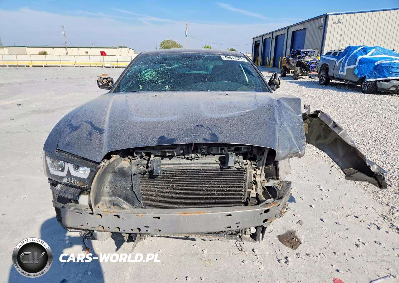 2012 Dodge Charger Sxt VIN:2C3CDXHG0CH149587 - 5