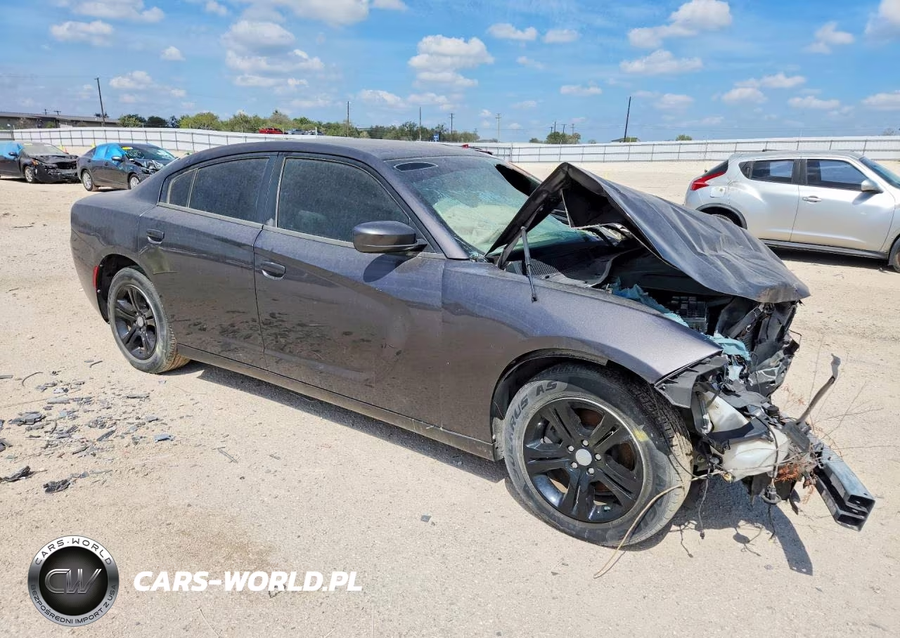 2020 Dodge Charger Sxt VIN:2C3CDXBGXLH116377 - 4