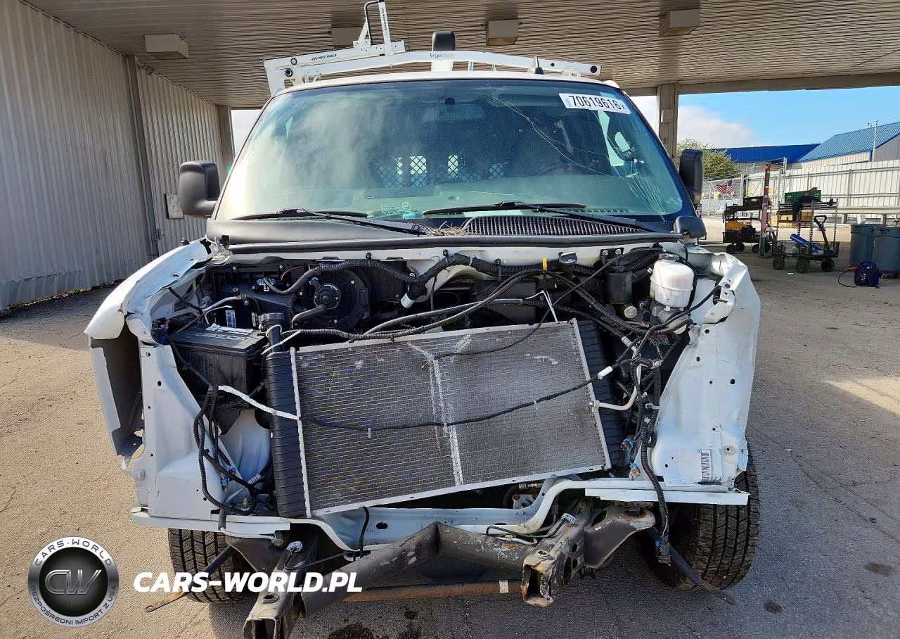 2019 Chevrolet Express G2500 VIN:1GCWGAFP2K1304122 - 5