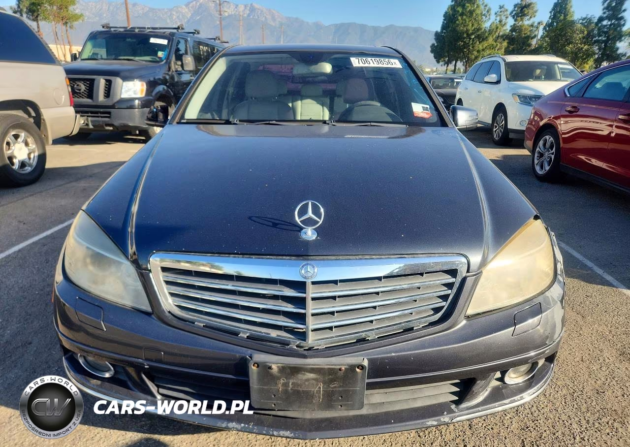 2010 Mercedes-Benz C 300 VIN:WDDGF5EB1AR086720 - 5