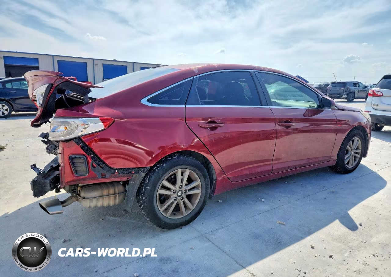 2015 Hyundai Sonata Se VIN:5NPE24AF2FH123367 - 3