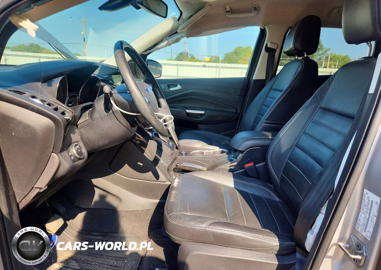 2016 Ford Escape Titanium VIN:1FMCU9J99GUC21839 - 7