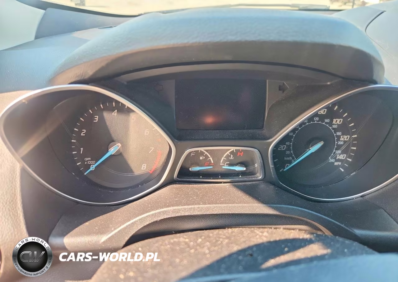 2016 Ford Escape Titanium VIN:1FMCU9J99GUC21839 - 9