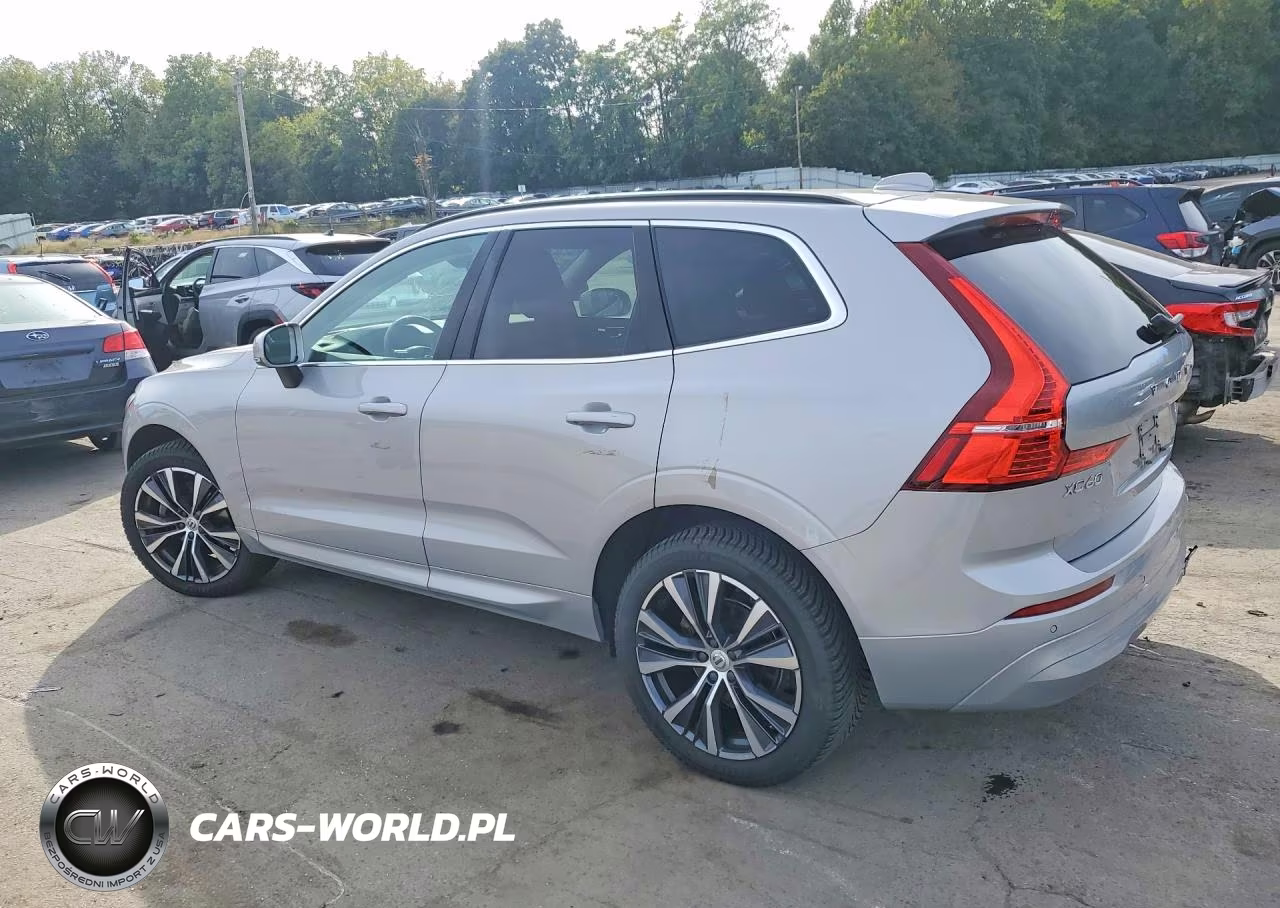 2022 Volvo Xc60 B5 Momentum VIN:YV4L12RK6N1915685 - 2