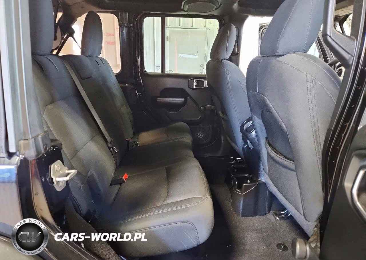 2021 Jeep Wrangler Unlimited Sport VIN:1C4HJXDM0MW594713 - 10