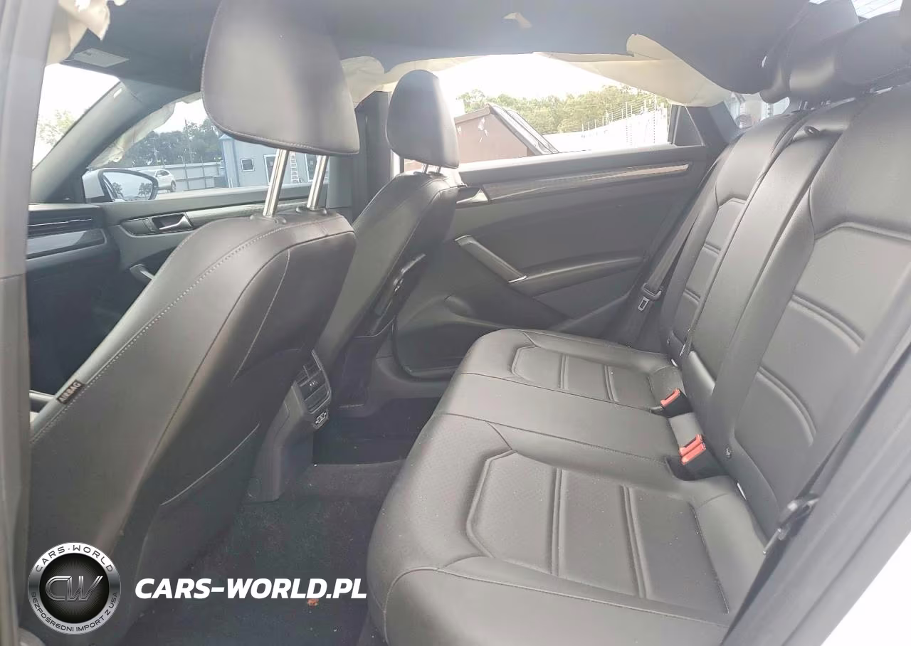 2021 Volkswagen Passat R-Line VIN:1VWMA7A39MC007109 - 10