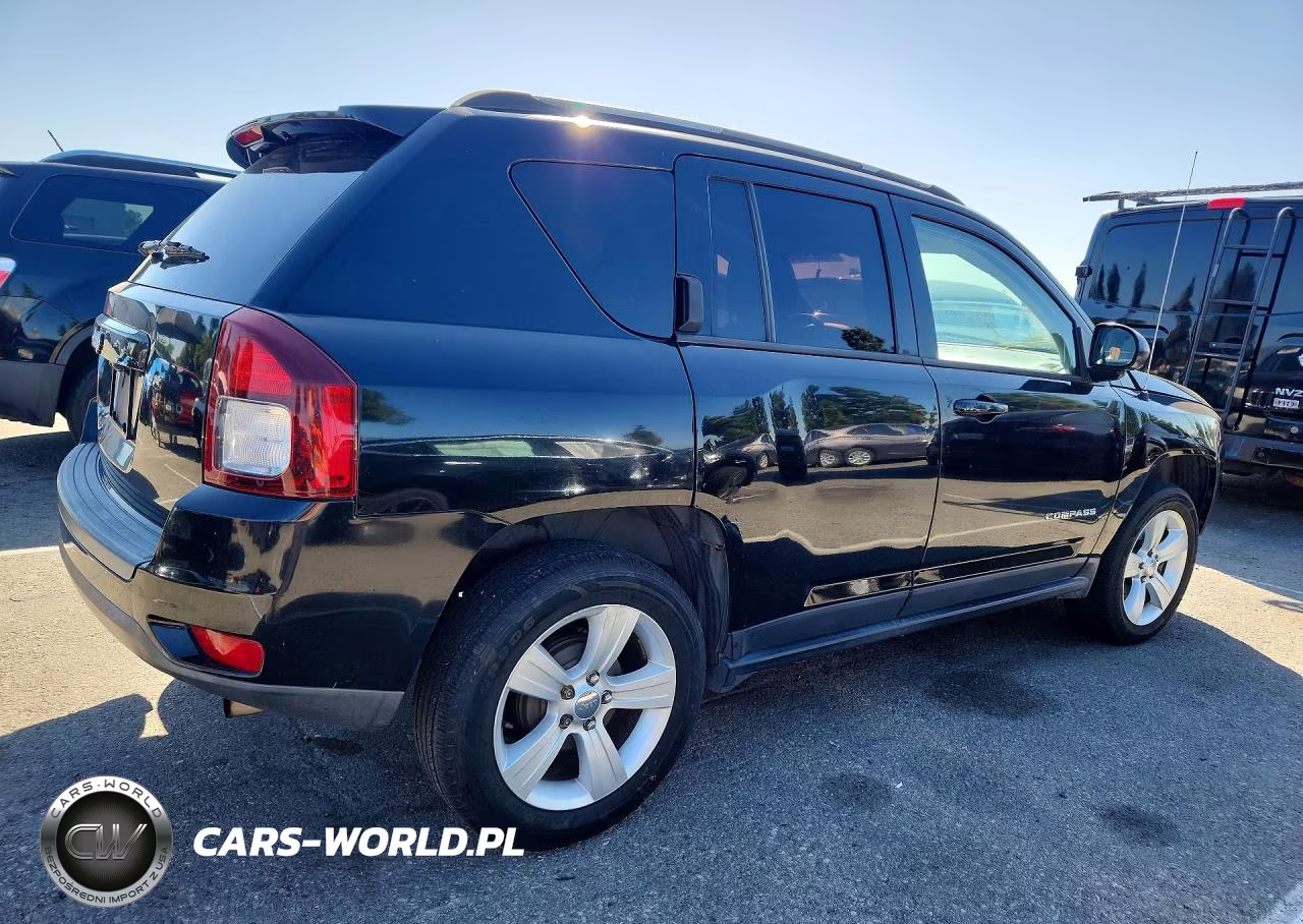 2016 Jeep Compass Sport VIN:1C4NJCBA2GD641745 - 3
