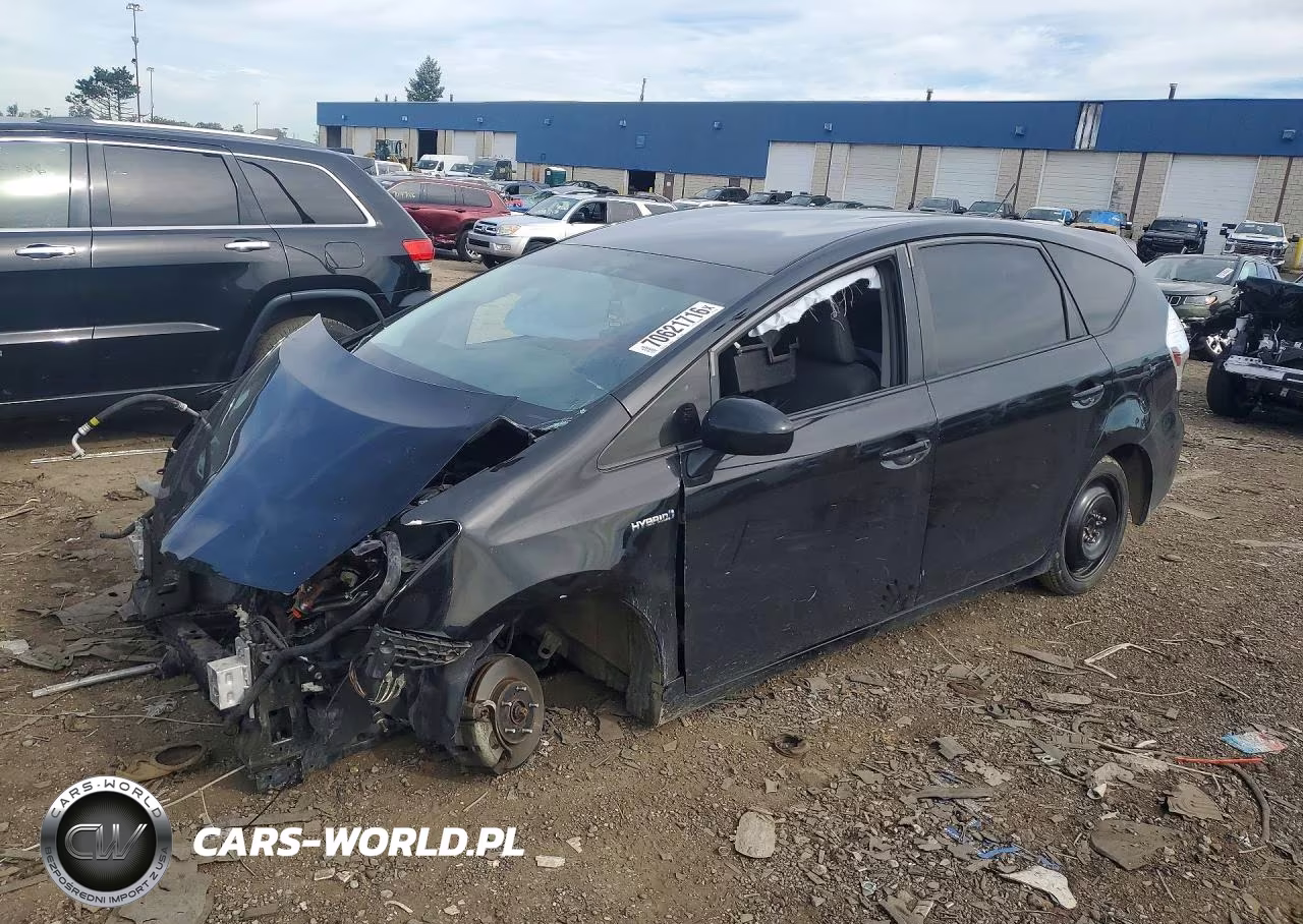2013 Toyota Prius V Two VIN:JTDZN3EU6D3219264 - 1