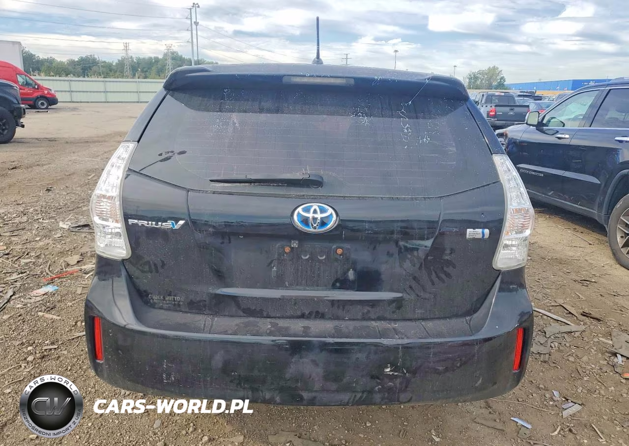 2013 Toyota Prius V Two VIN:JTDZN3EU6D3219264 - 6