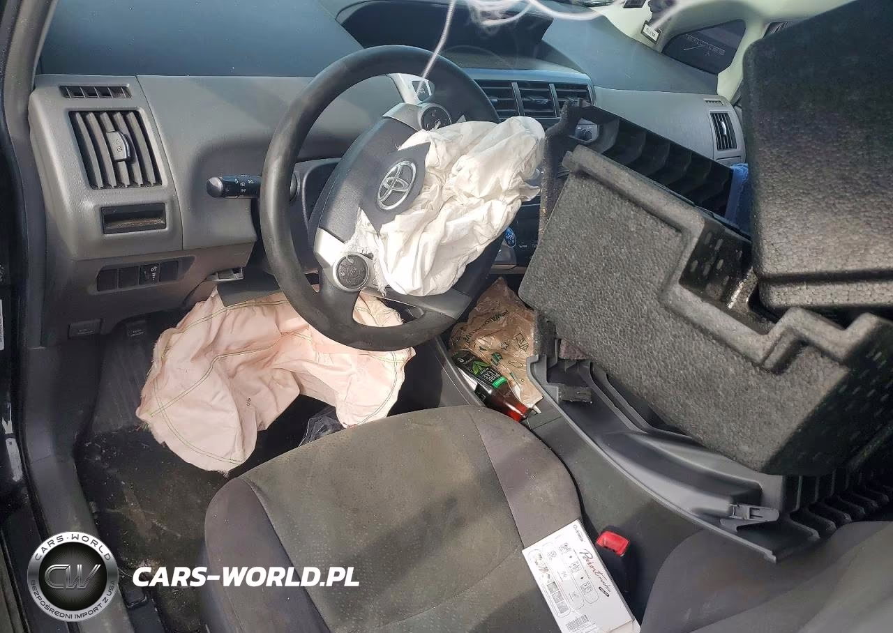 2013 Toyota Prius V Two VIN:JTDZN3EU6D3219264 - 8