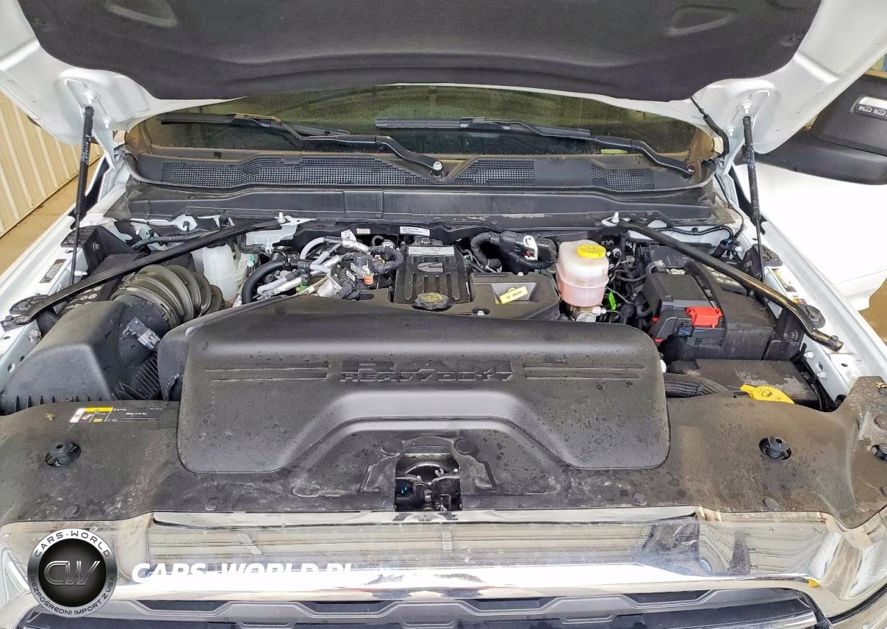 2026 Ram 2500 Big Horn VIN:3C6UR5DL0TG217371 - 11