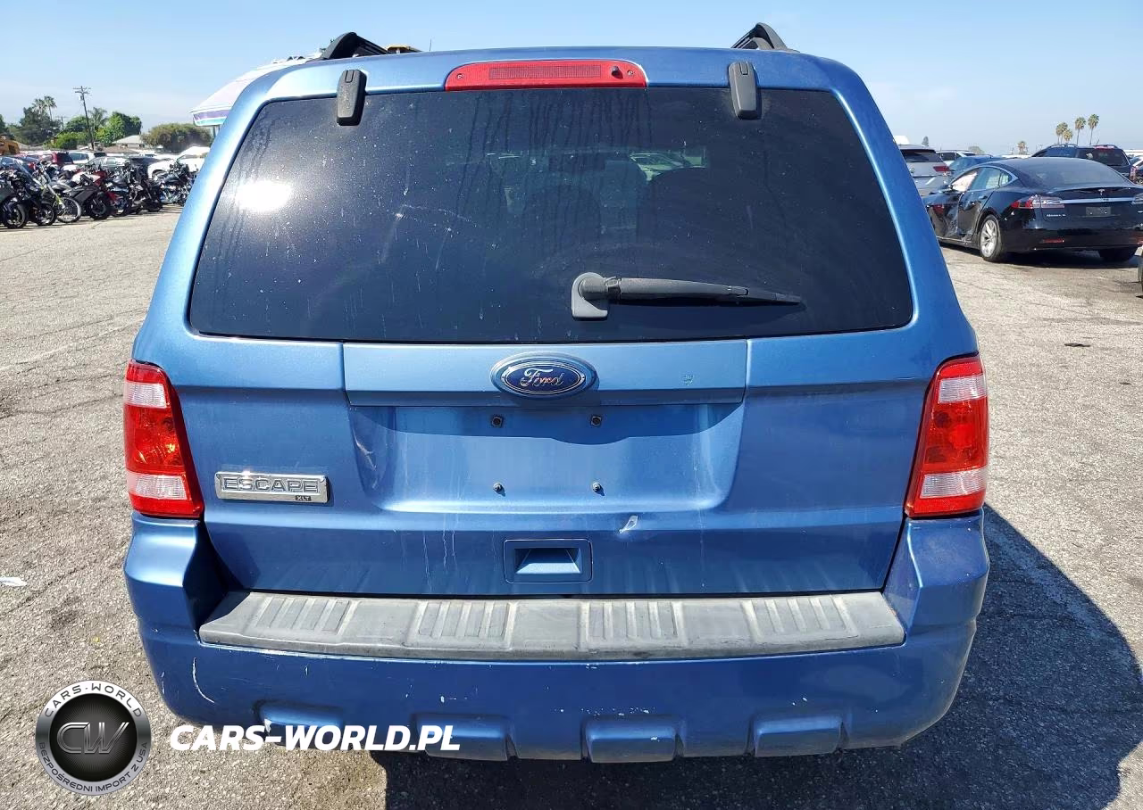 2010 Ford Escape Xlt VIN:1FMCU0D76AKD28310 - 6