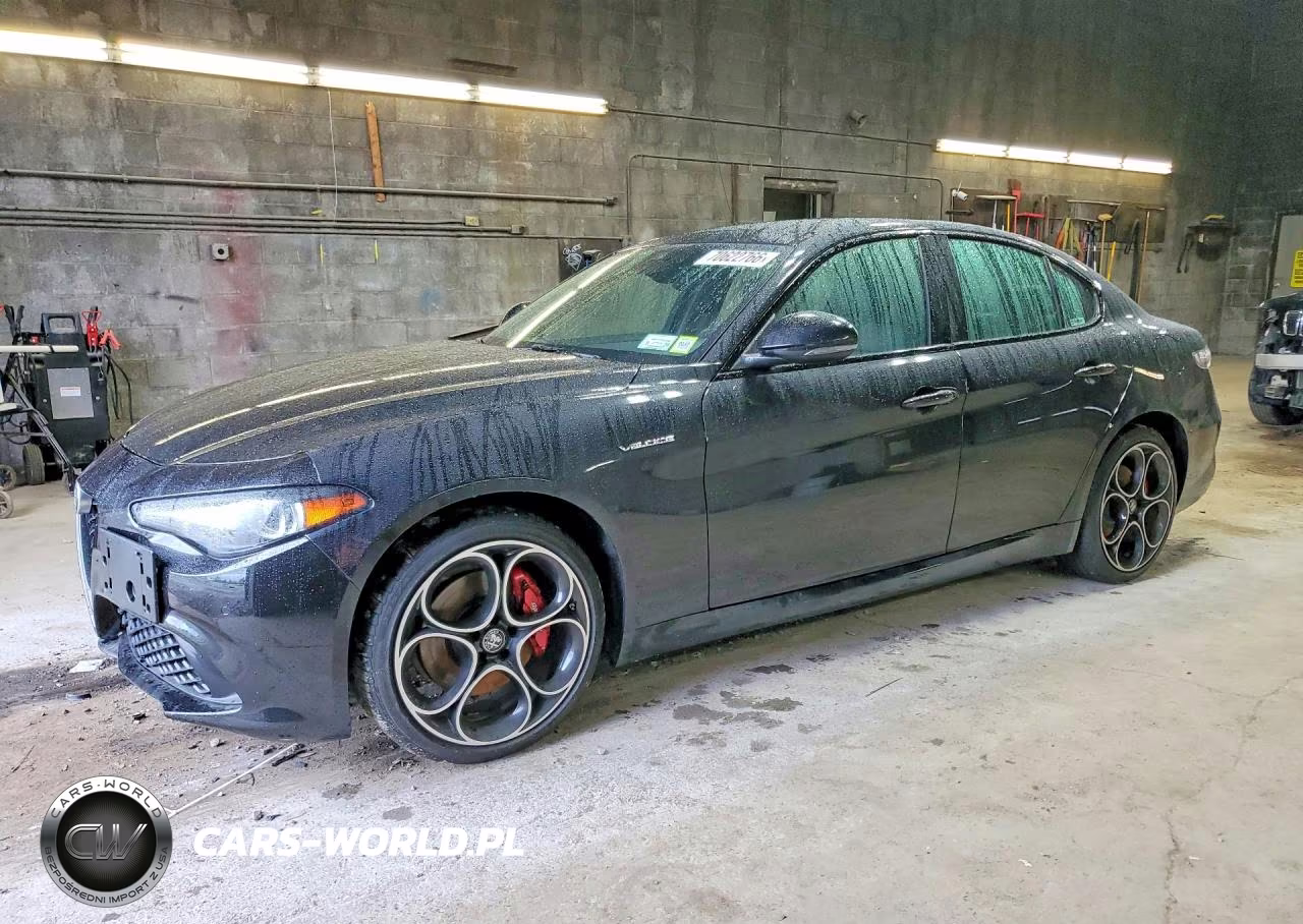 2024 Alfa Romeo Giulia Ti