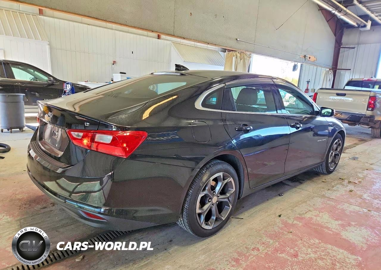 2017 Chevrolet Malibu Lt VIN:1G1ZE5ST7HF290333 - 3