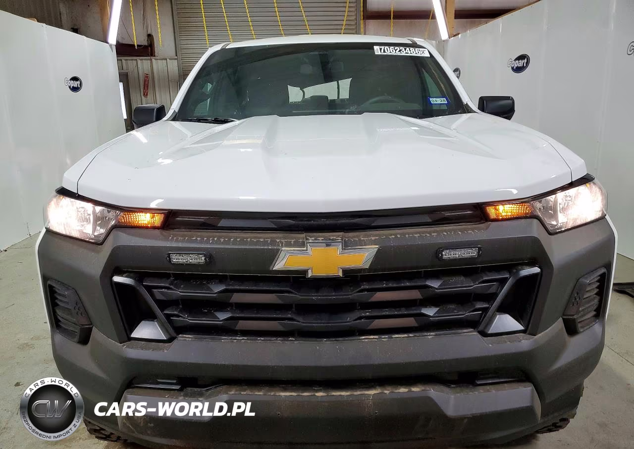2026 Chevrolet Colorado VIN:1GCPTBEKXT1232969 - 5