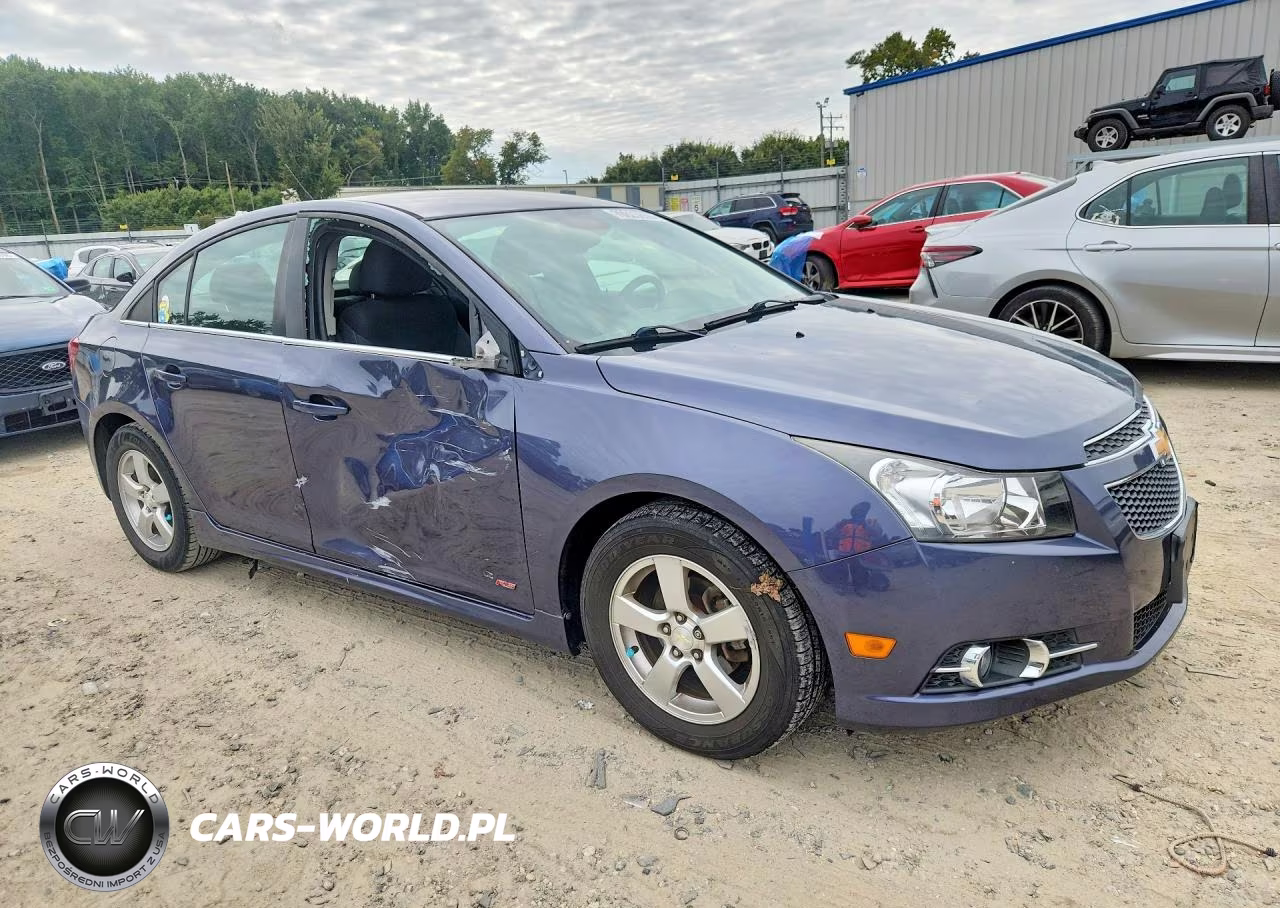 2014 Chevrolet Cruze Lt VIN:1G1PC5SB4E7373339 - 4