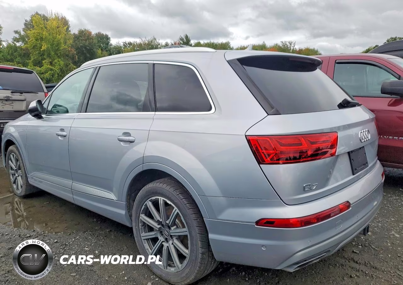 2019 Audi Q7 Premium Plus VIN:WA1LAAF7XKD001053 - 2