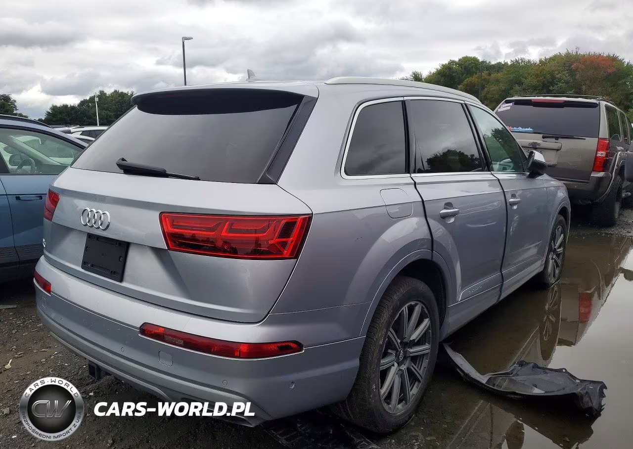 2019 Audi Q7 Premium Plus VIN:WA1LAAF7XKD001053 - 3