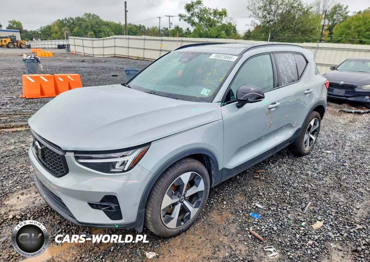 2025 Volvo Xc40 Plus VIN:YV4L12UC3S2579595 - 1