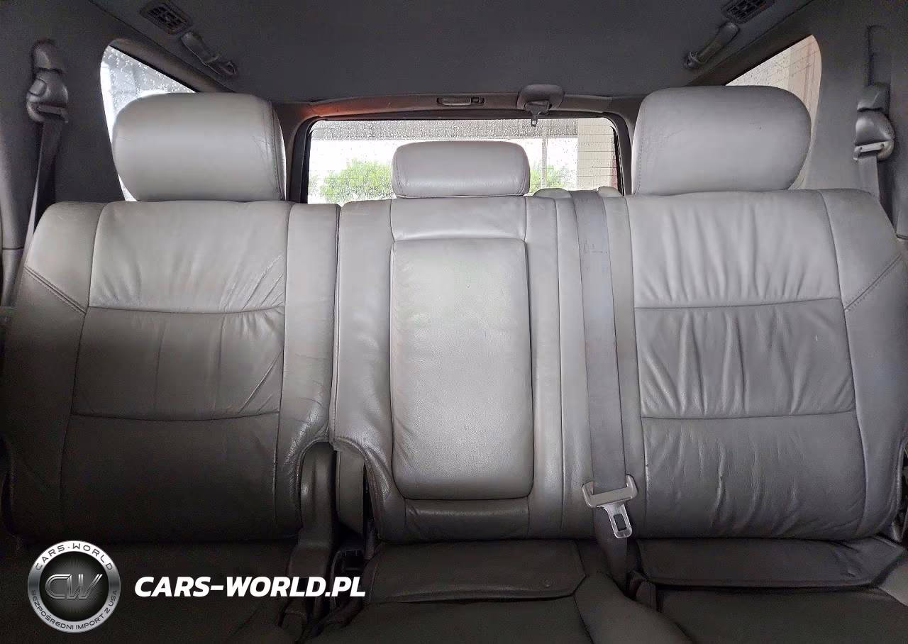 2005 Toyota Sequoia Limited VIN:5TDZT38A15S255273 - 10