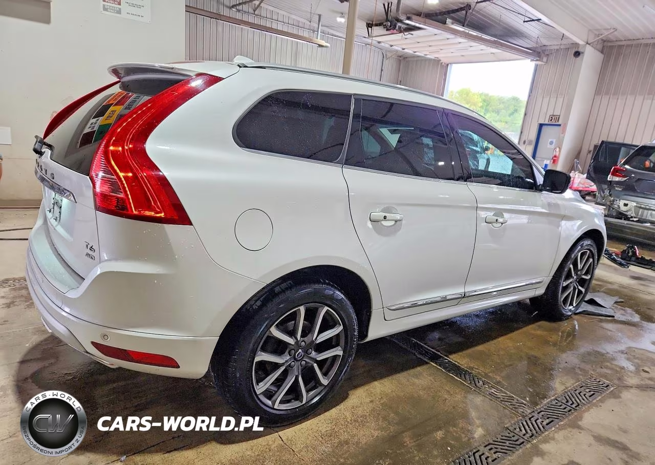 2017 Volvo Xc60 T6 Dynamic VIN:YV449MRR7H2207305 - 3