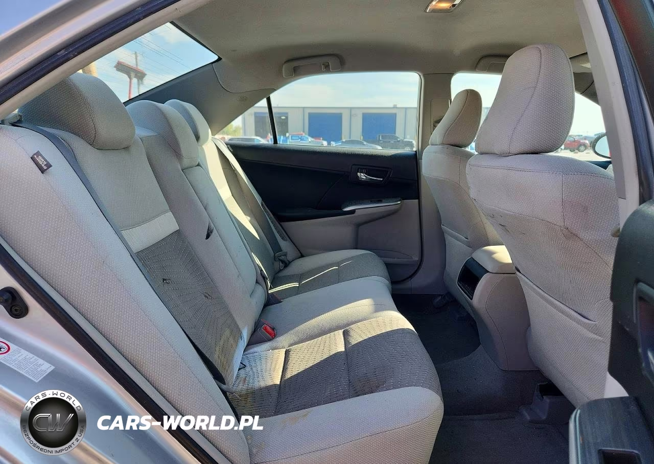 2012 Toyota Camry Hybrid Le VIN:4T1BD1FKXCU018736 - 10