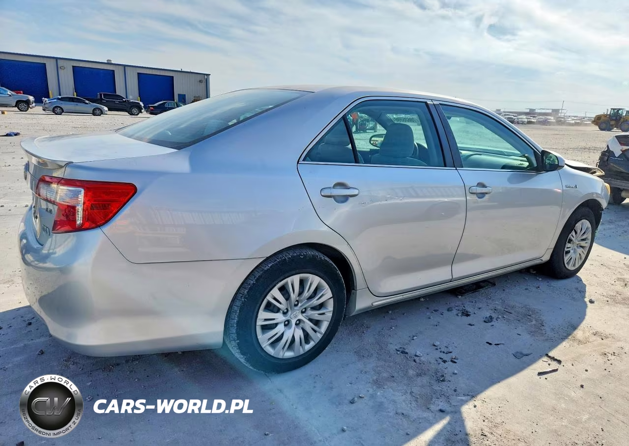 2012 Toyota Camry Hybrid Le VIN:4T1BD1FKXCU018736 - 3