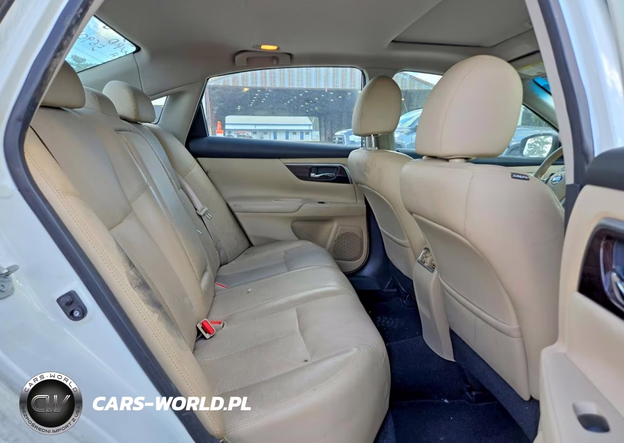 2015 Nissan Altima 3.5 S VIN:1N4BL3AP4FC569041 - 10