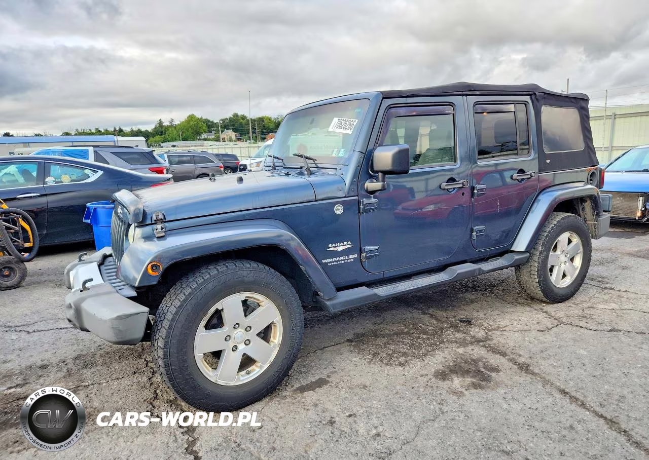 2008 Jeep Wrangler Unlimited Sahara VIN:1J4GA59188L608759 - 1