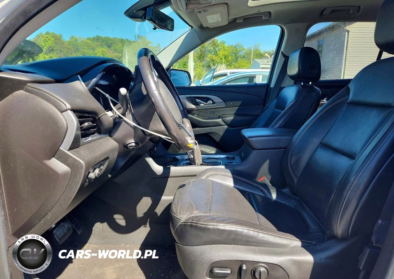 2018 Chevrolet Traverse Premier VIN:1GNEVJKW6JJ166914 - 7