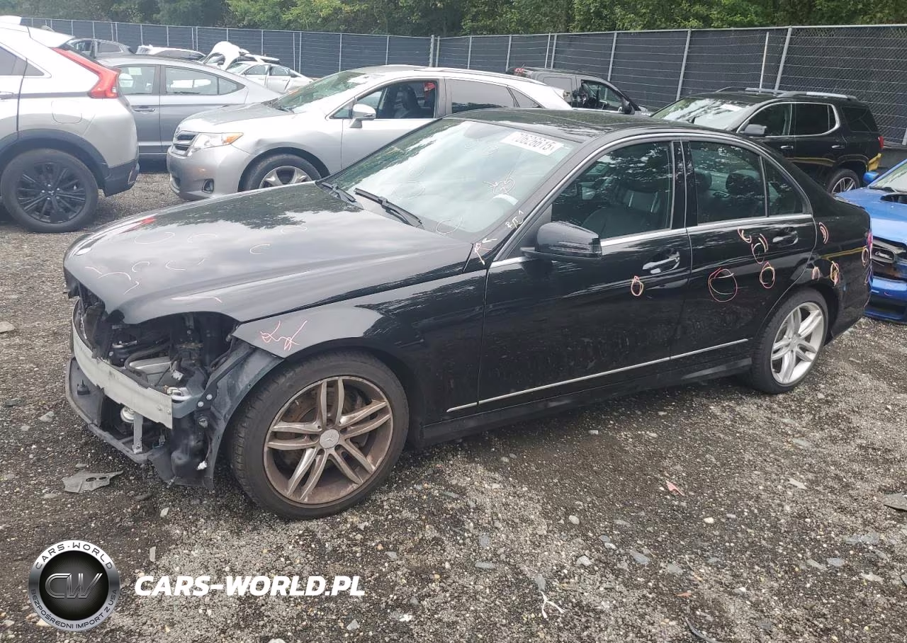 2014 Mercedes-Benz C 300 4Matic
