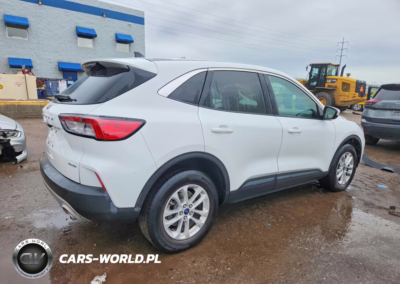 2021 Ford Escape Se VIN:1FMCU9G66MUA83525 - 3