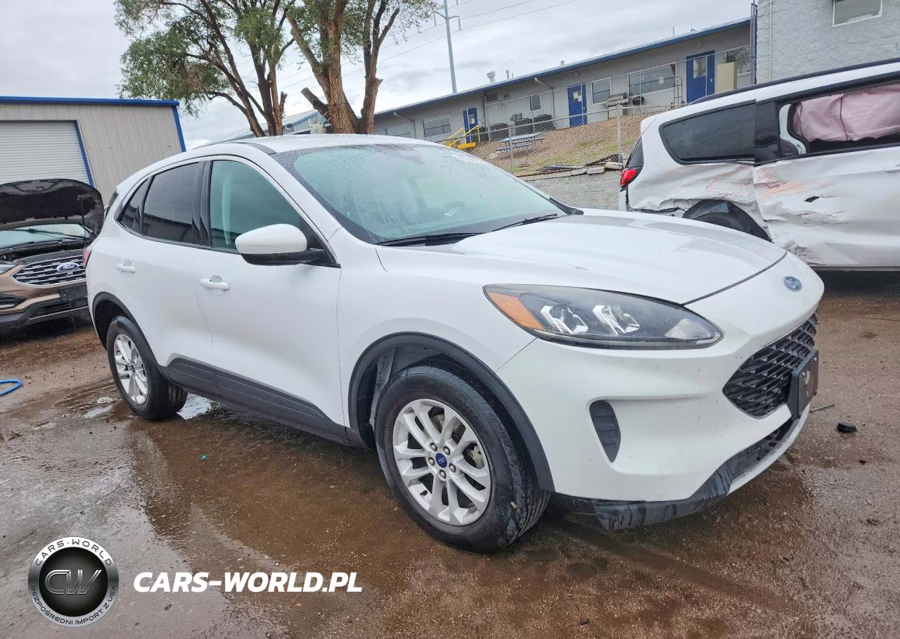 2021 Ford Escape Se VIN:1FMCU9G66MUA83525 - 4