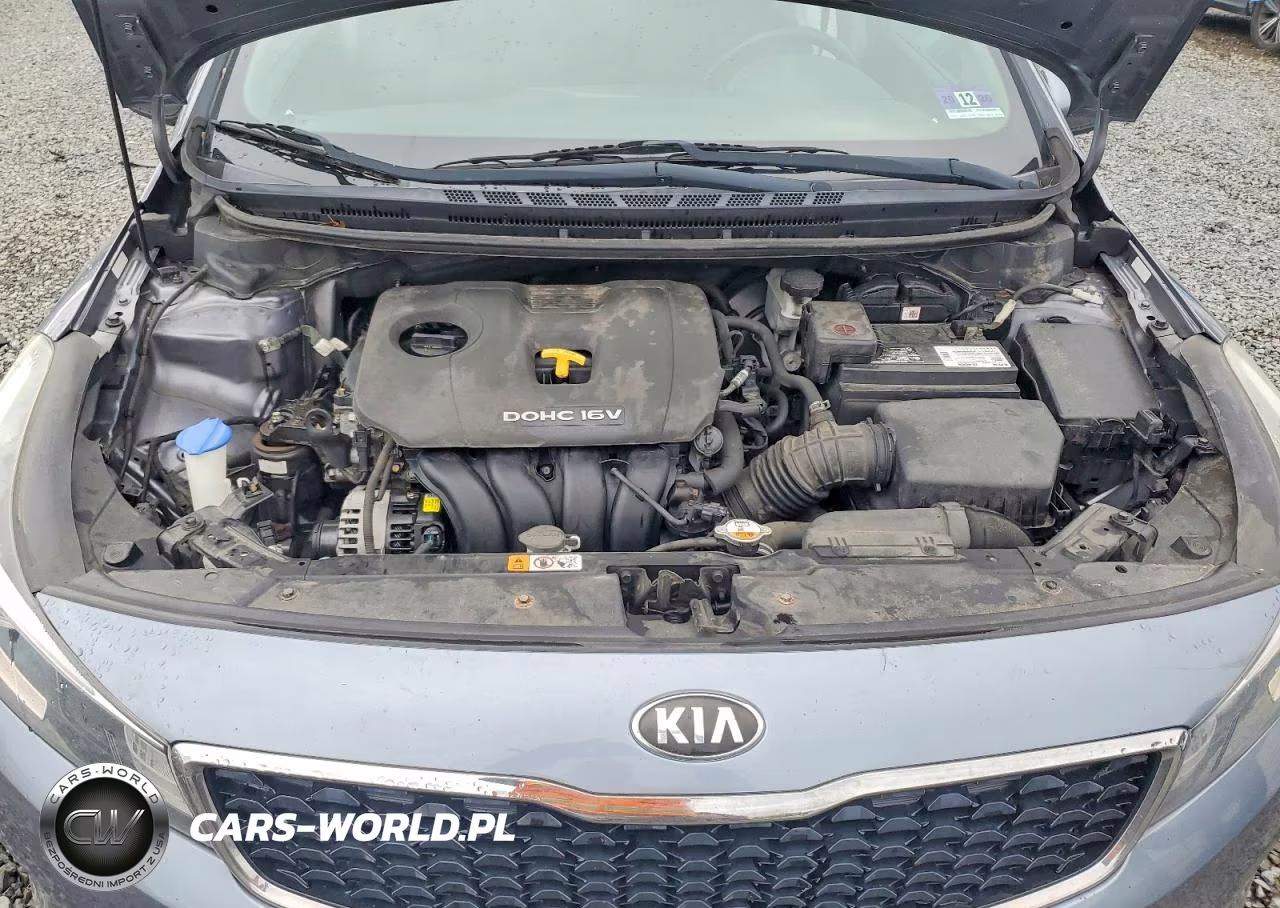 2018 Kia Forte S VIN:3KPFL4A73JE170950 - 11