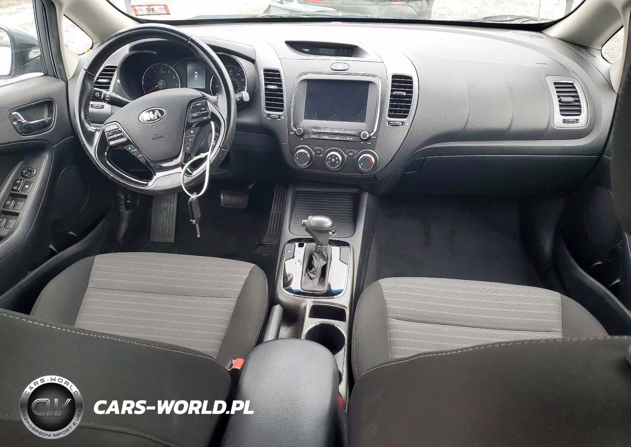 2018 Kia Forte S VIN:3KPFL4A73JE170950 - 8