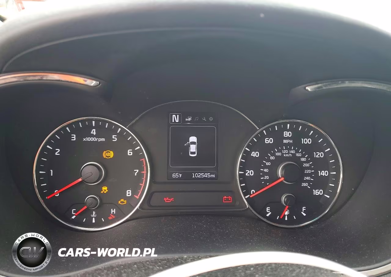 2018 Kia Forte S VIN:3KPFL4A73JE170950 - 9