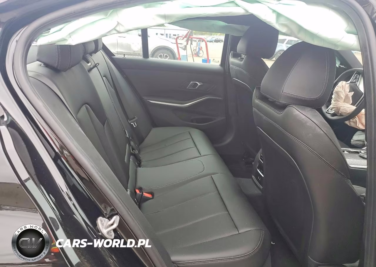 2025 BMW 330Xi VIN:3MW89CW05S8F78229 - 10