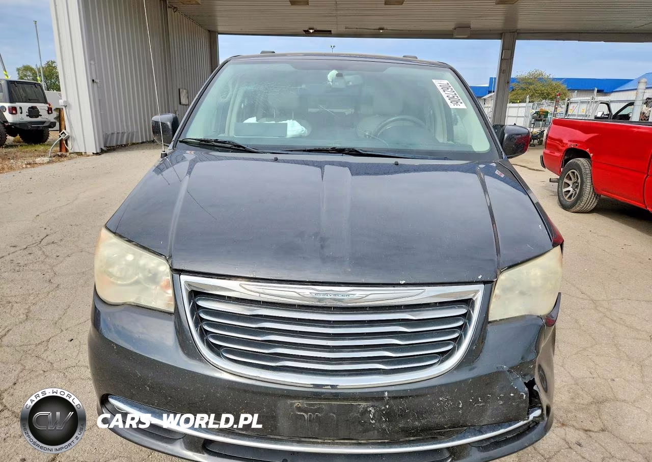 2012 Chrysler Town & Country Touring VIN:2C4RC1BGXCR252606 - 5