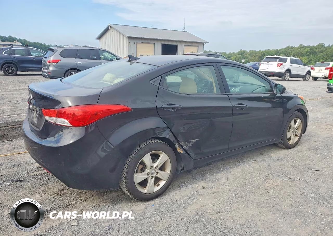 2012 Hyundai Elantra Gls VIN:KMHDH4AE2CU240820 - 3