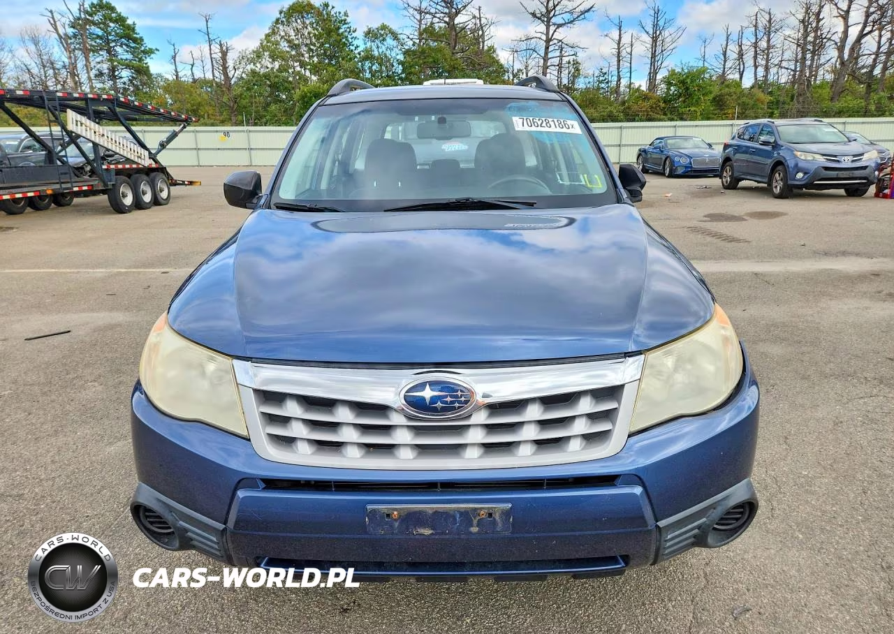 2011 Subaru Forester 2.5X VIN:JF2SHABC7BH715619 - 5