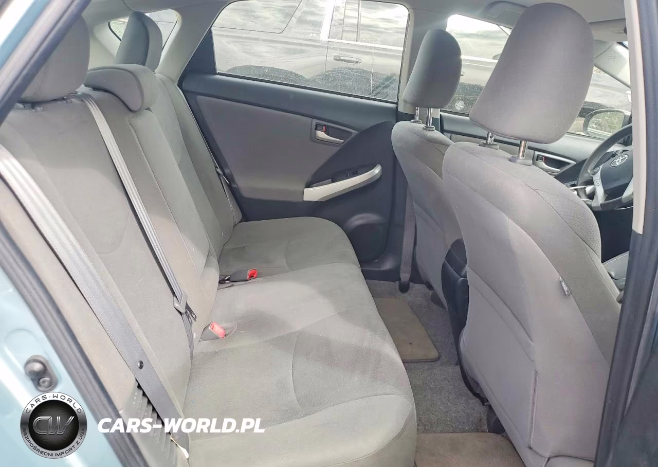 2012 Toyota Prius Two VIN:JTDKN3DU3C1556990 - 10