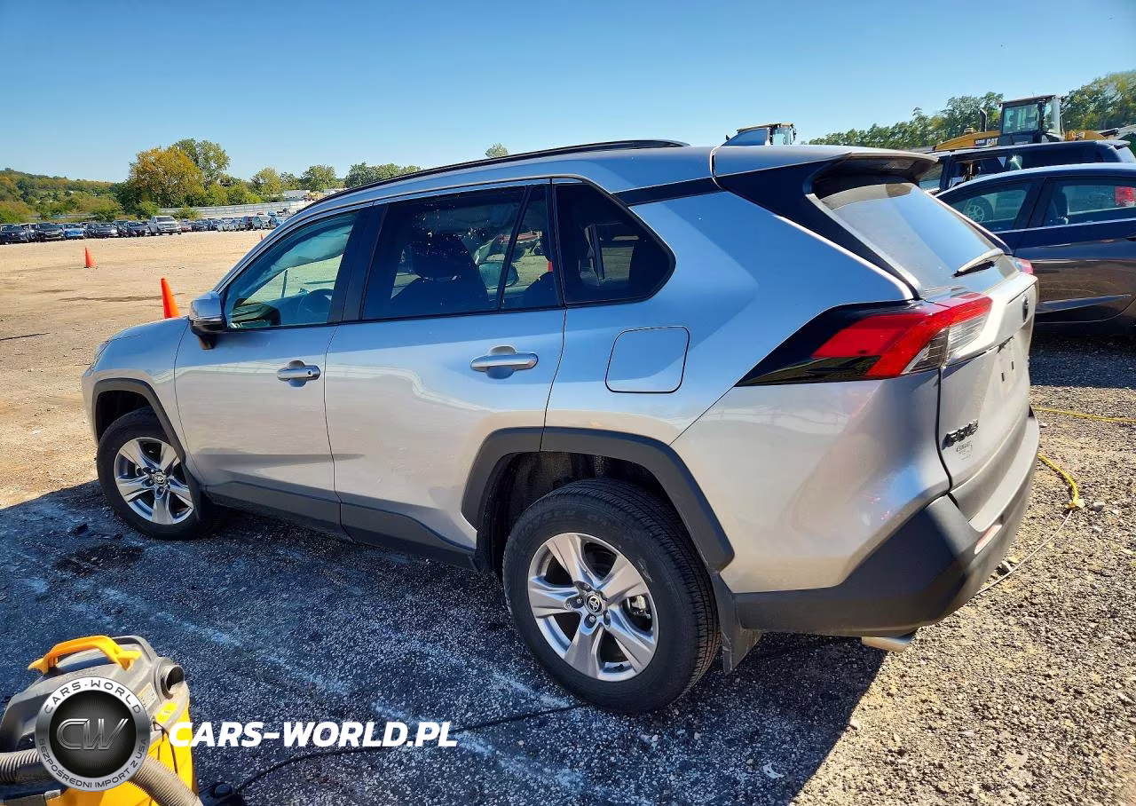 2025 Toyota Rav4 Xle VIN:2T3P1RFV2SC498902 - 2