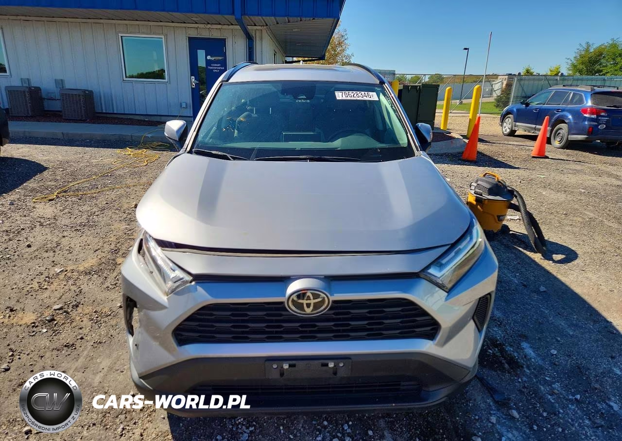 2025 Toyota Rav4 Xle VIN:2T3P1RFV2SC498902 - 5