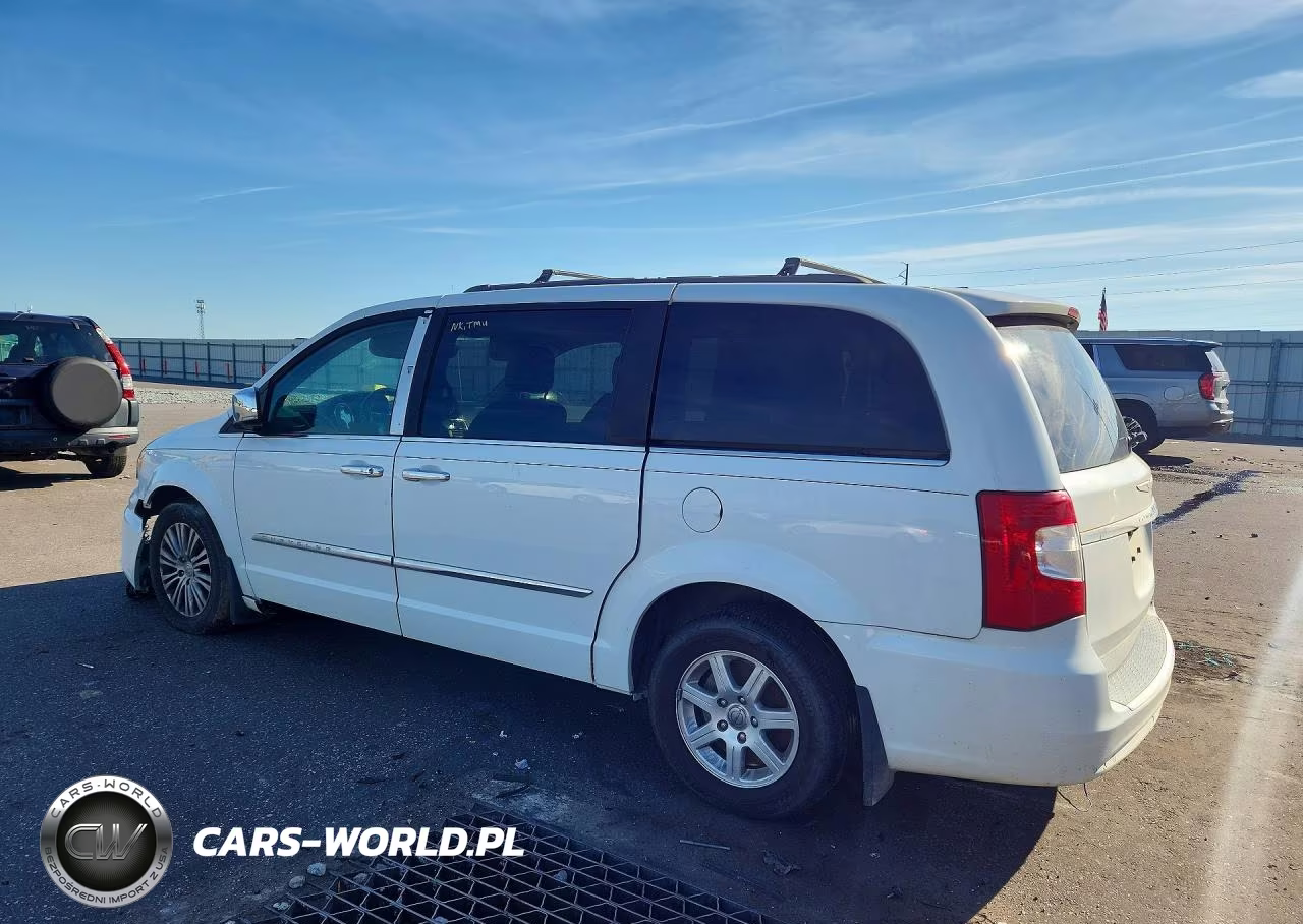 2016 Chrysler Town & Country Touring L VIN:2C4RC1CG1GR188802 - 2
