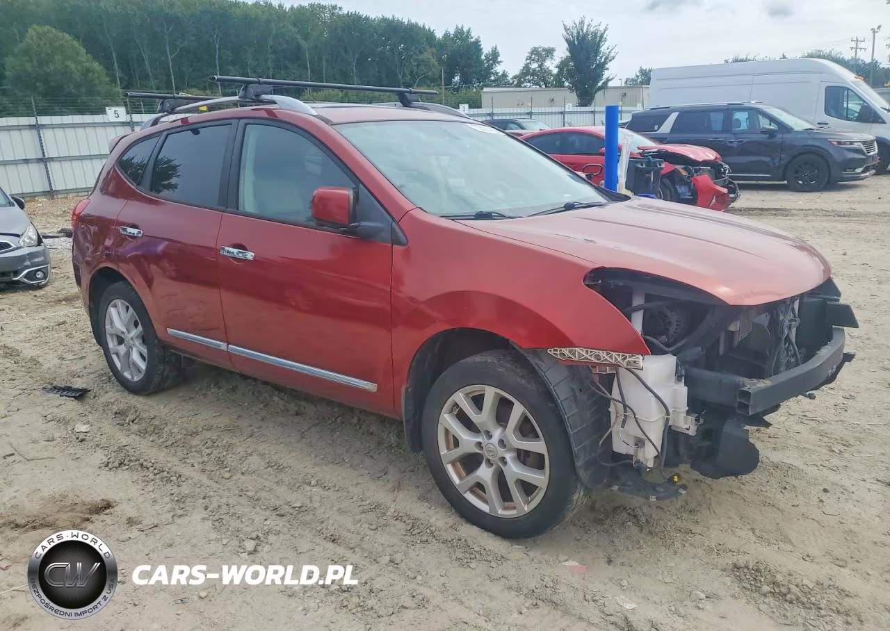 2013 Nissan Rogue S VIN:JN8AS5MV3DW644987 - 4